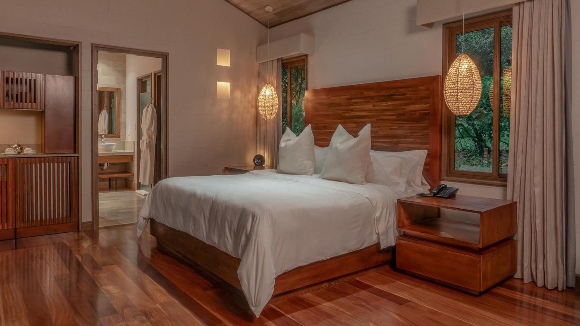 El Silencio Lodge & Spa Costa Rica Toro Amarillo Room photo